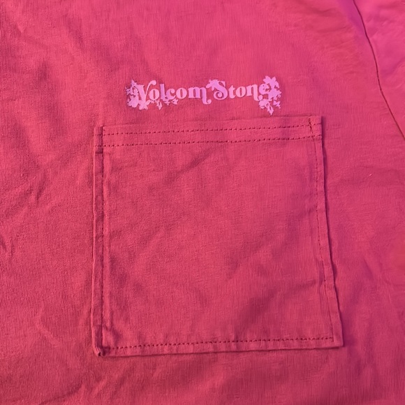 Volcom Stone, sized L , salmon pink, crop top. - Picture 3 of 4